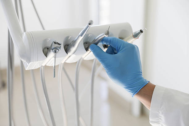 Professional Emergency Dentist technician working in Bourbon County County, KS